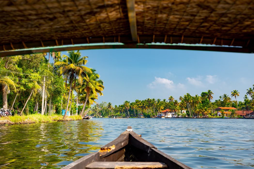 Tales of Kerala | Coconut Groves, Houseboats, and Hill Stations